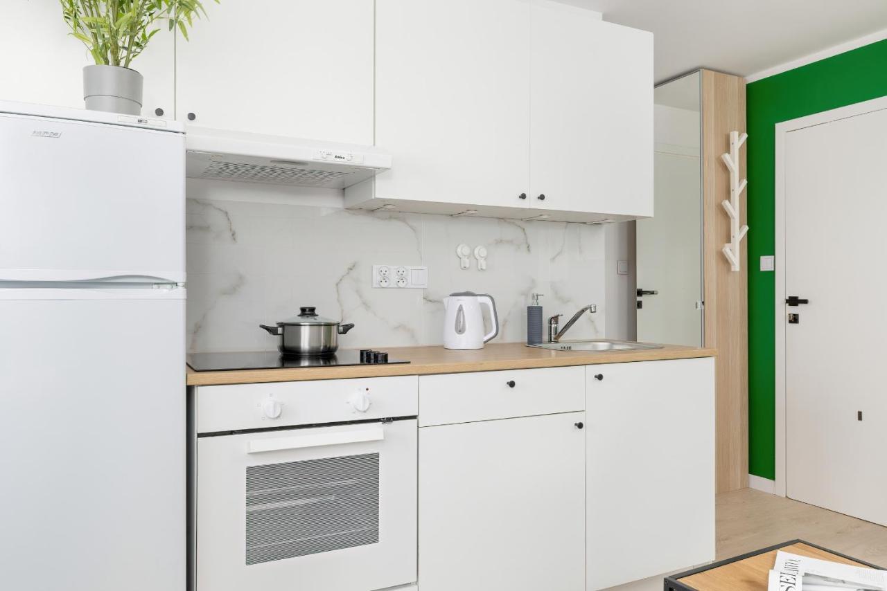 Modernly Arranged Apartments In Katowice By Noclegi Renters Exterior foto